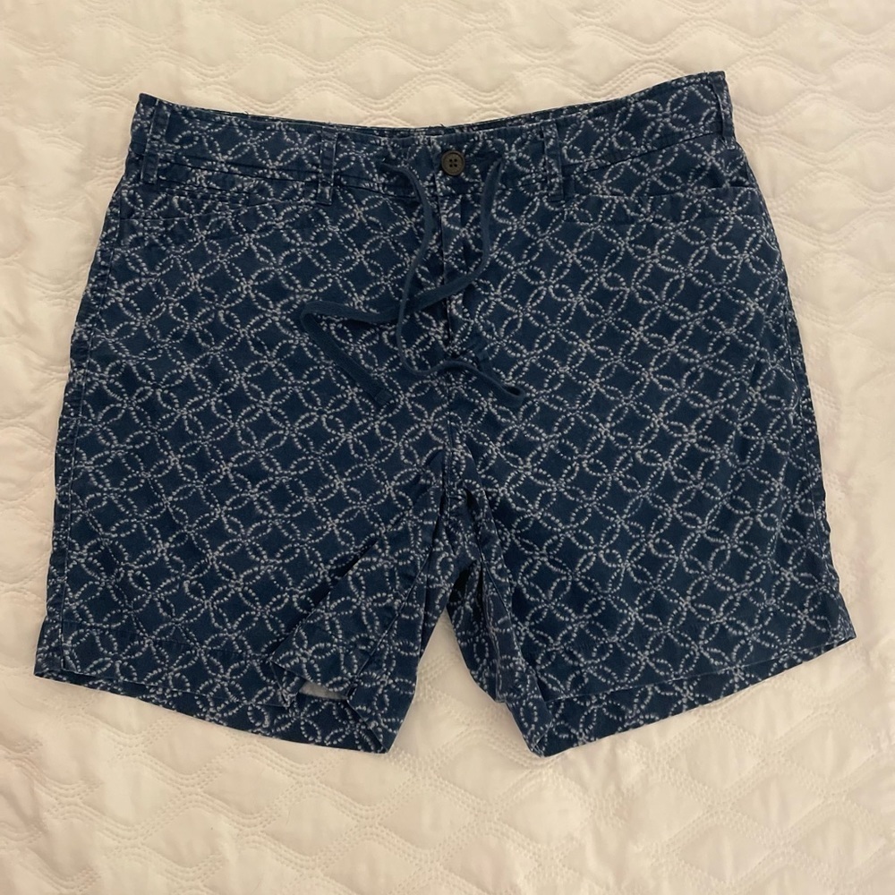 Lauren Ralph Lauren Blue Abstract Shorts Size 10